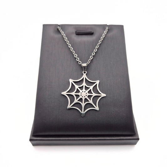 Web of Shadows Necklace